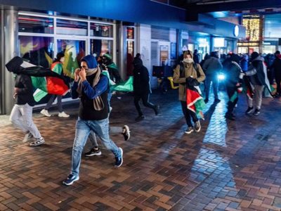 Cientos de detenidos tras una nueva noche de protestas propalestinas en Ámsterdam