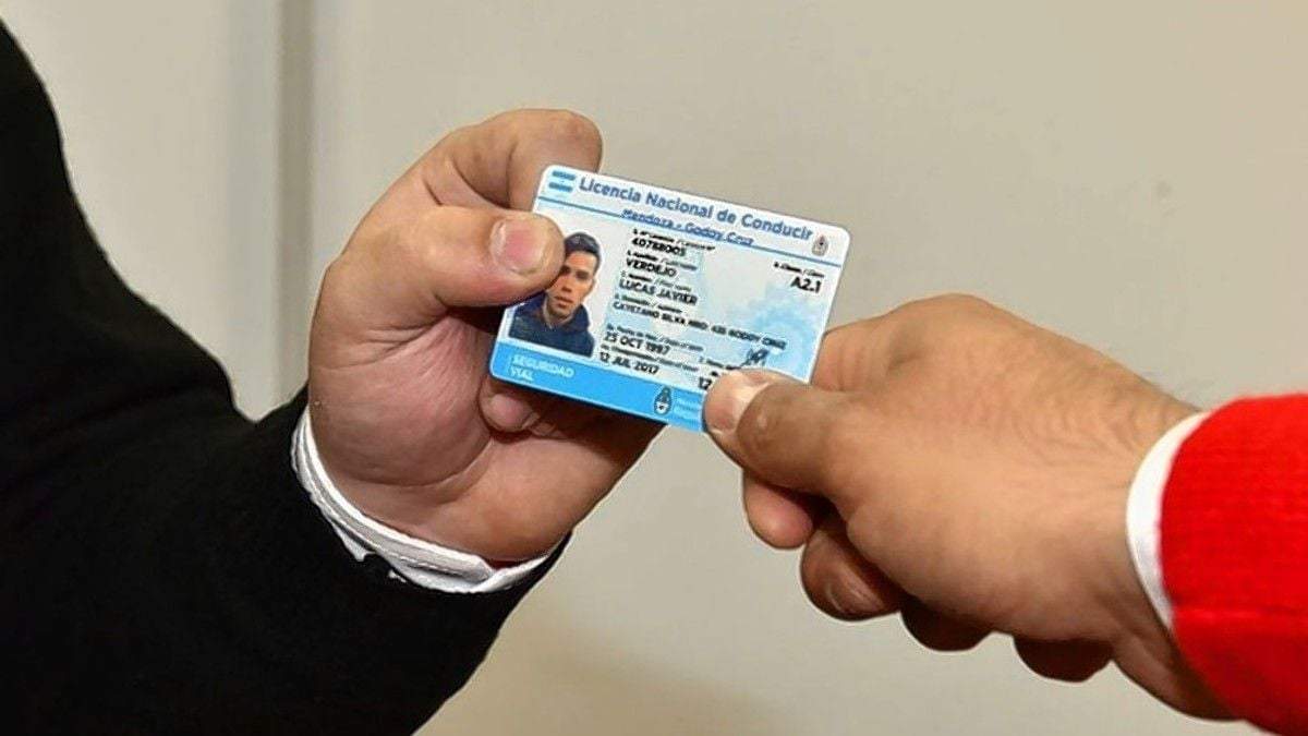 Licencia de conducir. Fuente: (Twitter)
