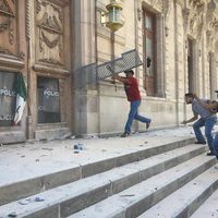Vandalizan palacio de gobierno en protesta contra César Duarte; acusan infiltrados (Video 360º)