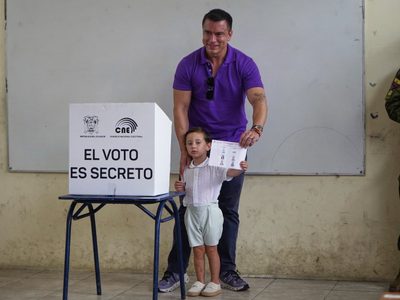 Ecuador: Daniel Noboa afirma que obtuvo “una victoria histórica”; CNE le da 11.68 puntos de ventaja
