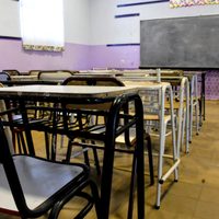 ¡Sin escuelas! Fernández advierte que "los chicos seguirán sin ir al colegio" después del 12