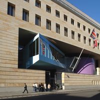 Alemania detiene a trabajador de la embajada británica acusado de espiar para Rusia