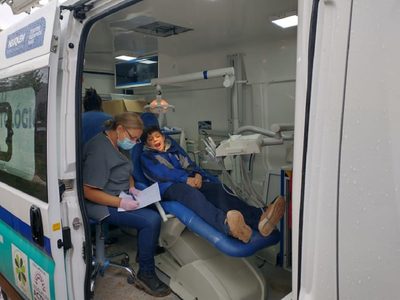 El Odontomóvil suma kilómetros concientizando sobre el cuidado de la salud bucal