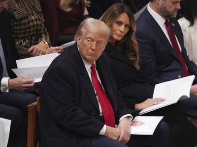 Obispa pide misericordia a Trump con los migrantes y la comunidad LGBTQ+; él le exige una disculpa