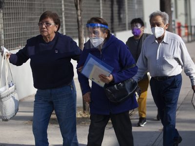 Empleadores ya no podrán establecer límite de edad para contratar; esto aprobaron los diputados