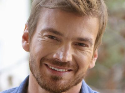 Actor de Verano del '98 hará una película que retrata la difícil historia de vida de su madre