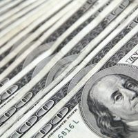 Luis Caputo confirmó que, desde la otra semana, se reducirá el impuesto PAIS para las importaciones