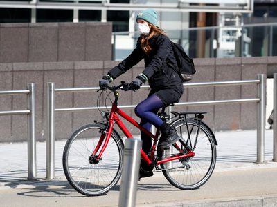 Tras 25 días sin coronavirus una provincia autoriza los paseos en bicicleta