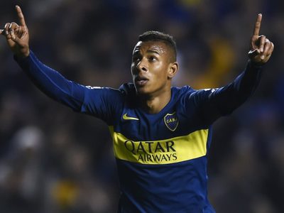 ¿Sebastián Villa emigra a Europa post coronavirus?