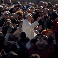 La Iglesia no acepta dinero obtenido 'con sangre”: Papa Francisco