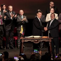 Colombia: El nuevo acuerdo de paz, en la mira de los señores de la guerra