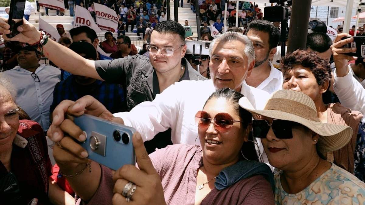 Adán Augusto López en Guaymas