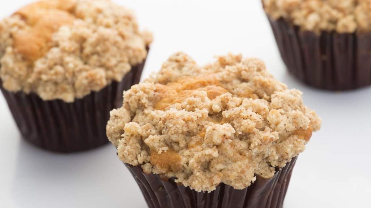 Muffins rellenos con crumble. Fuente: (Instagram)