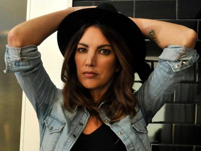 Lejos de todo: qué ocurrió con Deborah de Corral, la modelo top y más famosa de los 90