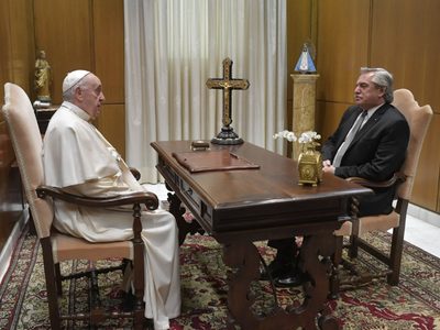Alberto Fernández se reunió a solas con el papa Francisco