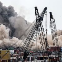 A dos años de la trágica erupción en Beirut, colapsó otra parte de los silos del puerto