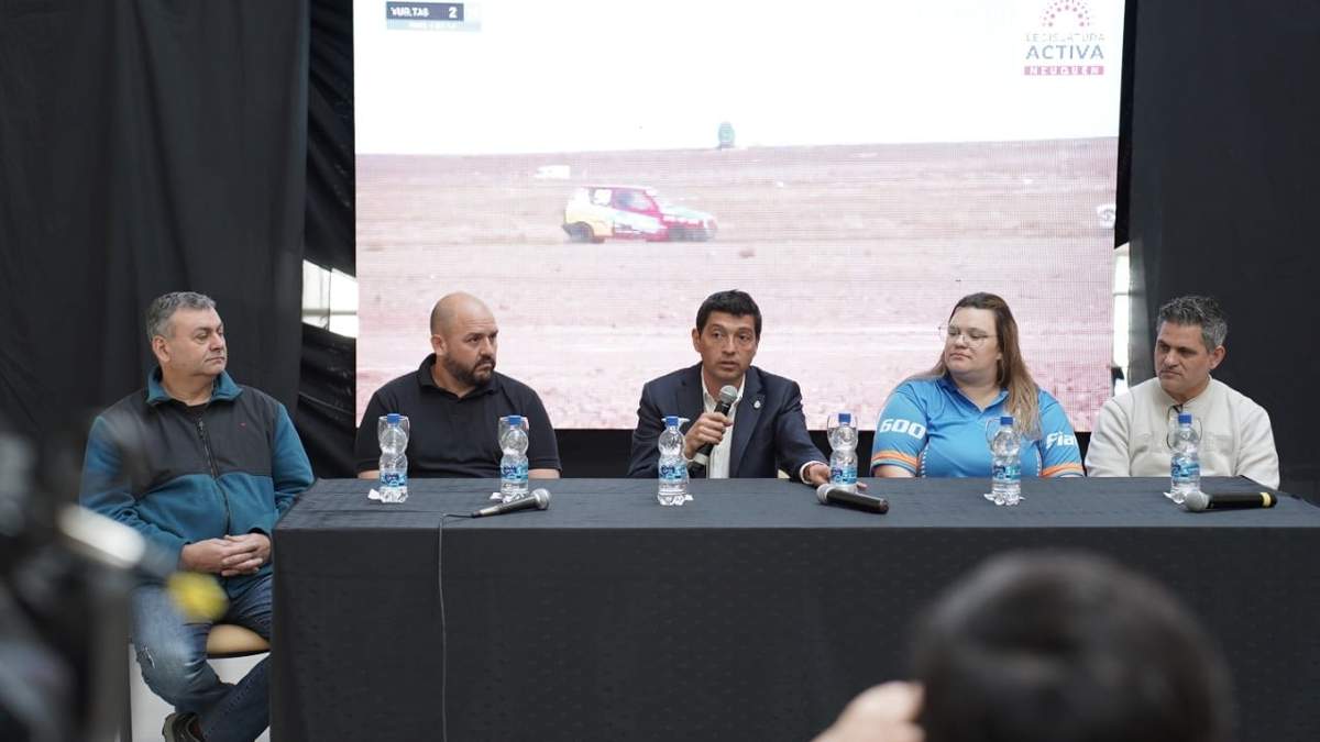 Marcos Koopmann en el lanzamiento del TC neuquino. Fuente:(Facebook).