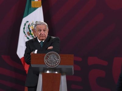AMLO exhibe a ministros que votaron por Alfredo Gutiérrez Ortiz Mena para presidir la SCJN