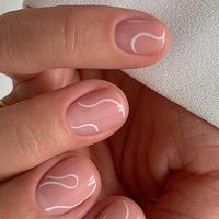 Nail Art: probá esta manicura que es furor, ahora que las uñas cortas están de moda