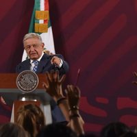 Estos fueron los principales temas de la conferencia mañanera de AMLO del 8 de noviembre (Video)
