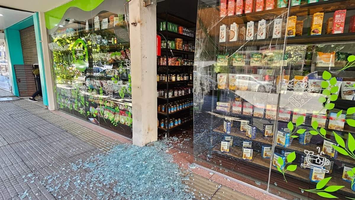 El local que fue víctima de la ola de inseguridad. Fuente: (Javier Manzano)