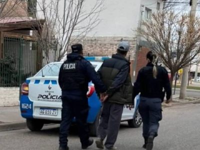 La mujer policía tenía un disparo en el pecho y su novio fue liberado