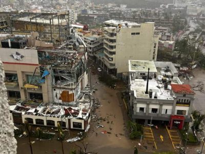 Huracán “Otis” causó daños en hospitales, hoteles y centros comerciales de Acapulco (Videos)