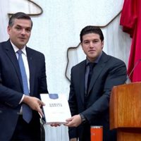 "Puro show": Oposición tunde a Samuel García durante su primer informe en NL