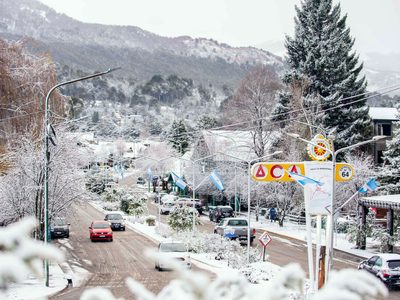 Neuquén activó un operativo vial por el temporal que dejó nieve, lluvia y baja visibilidad en rutas