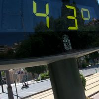 “En verano hace calor, pero este calor no es normal”: una nueva ola azota a España y Francia