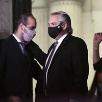 Alberto Fernández participó del velatorio de Carlos Menem en el Senado