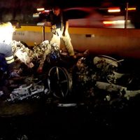 Presunto auto de 'Lord Ferrari” choca y queda calcinado en la autopista del Sol