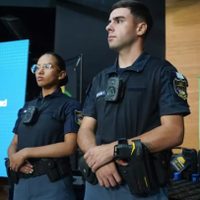 Neuquén incorpora armas menos letales y cámaras corporales para la Policía