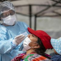 Crece la expectativa en Perú por una posible vuelta a la cuarentena total