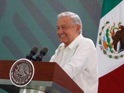 Elección 2024: AMLO acusa a expublicista de Peña Nieto de ataques en su contra