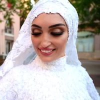 La novia de la explosión de Beirut volvió al lugar un año después: “No tengo una foto de mi boda”