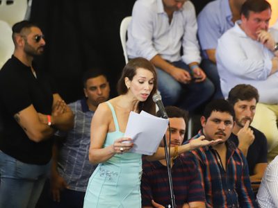 ¿Olvido de cuarentena? Victoria Onetto quiso dejar un mensaje por el 24 de marzo pero se confundió de fecha