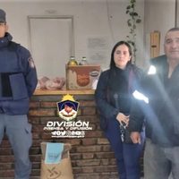 Fue demorado un hombre que hizo varias compras con una tarjeta de débito robada