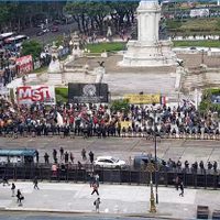 "Ley antibarras": el Gobierno busca combatir el accionar violento de las organizaciones de fútbol