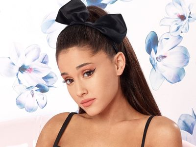 ¡¿Qué tiene?! Ariana Grande mostró su rostro casi al natural y... ¡es furor en redes!