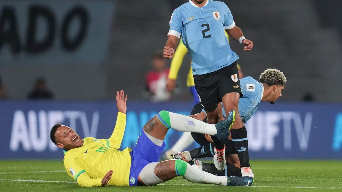 Neymar se lesionó en el duelo de Brasil ante Uruguay