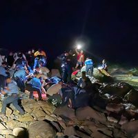 Avión se desploma en el Caribe hondureño; hay al menos seis muertos