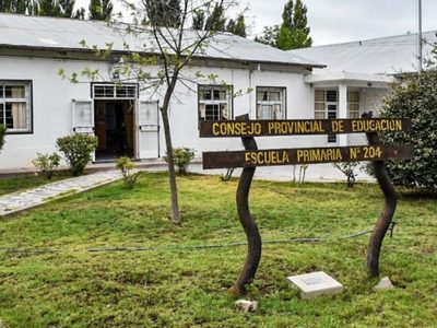 Una escuela sin clases por pérdida de gas en Centenario