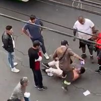 Captan brutal golpiza a presunto asaltante en calles de la GAM (Video)