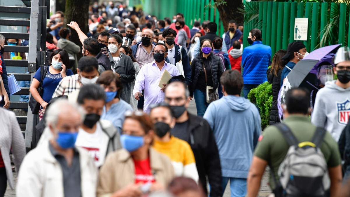 Las autoridades sanitarias informaron que el país vive una tercera ola de contagios