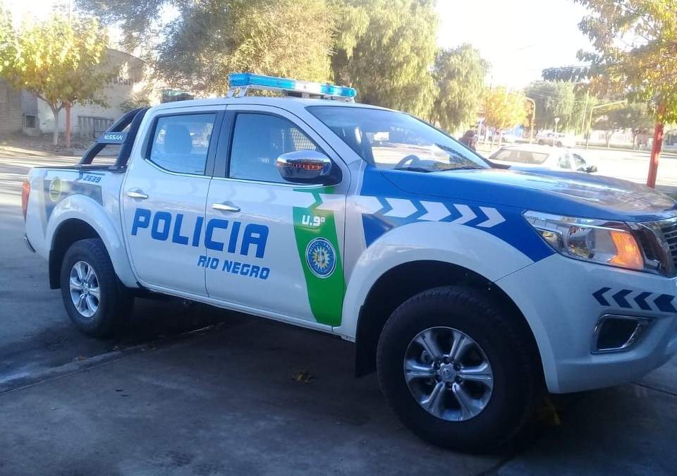 Móvil policía de Río Negro Fuente: (Instagram)