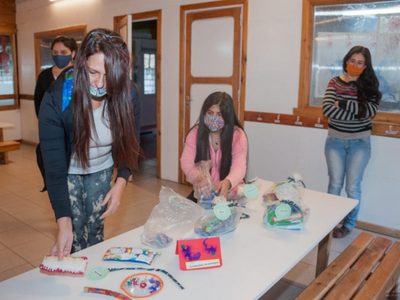 S.M. Andes: Municipalidad comenzó con la entrega de kits lúdicos para niños y niñas