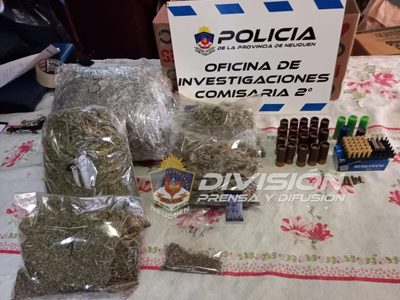 En varios allanamientos policiales, detuvieron a cuatro hombres con sustancias y dinero en efectivo