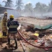 Gran explosión en una fábrica de petardos en India; al menos ocho muertos