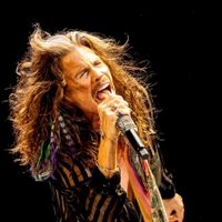 Steve Tyler de Aerosmith enfrenta nueva demanda de agresión sexual contra una menor